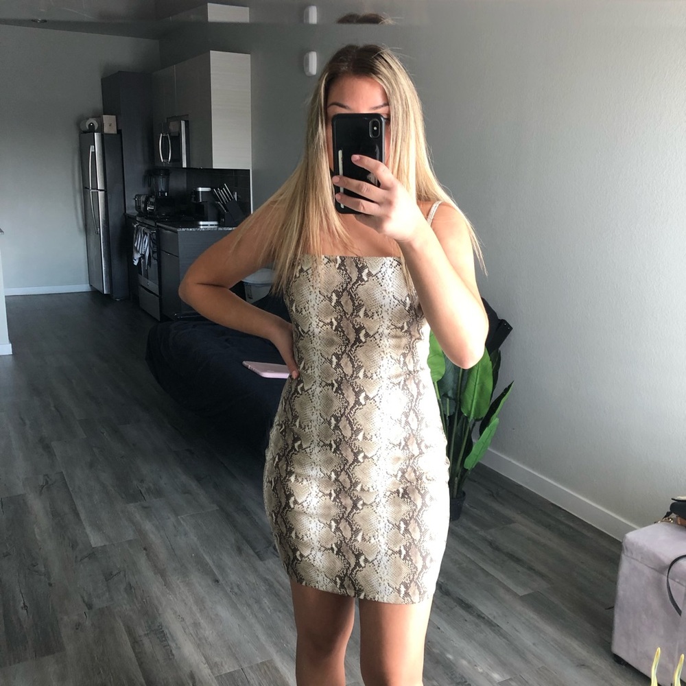 Tiger Mist Viper Dress snakeskin print size medium